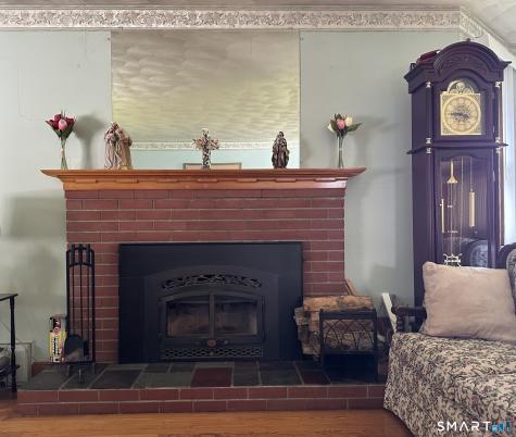 586 Wolcott Road Bristol CT 06010