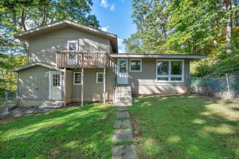 21 Idylwood Drive North Branford CT 06472