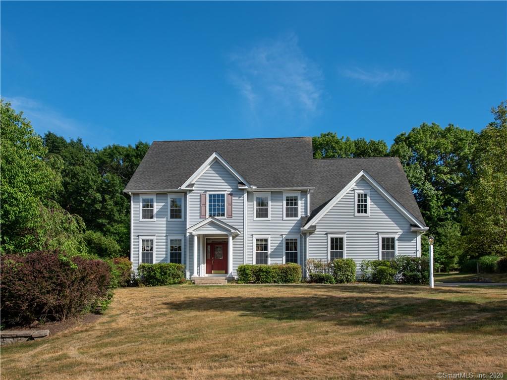 48 Queens Peak Canton CT 06019