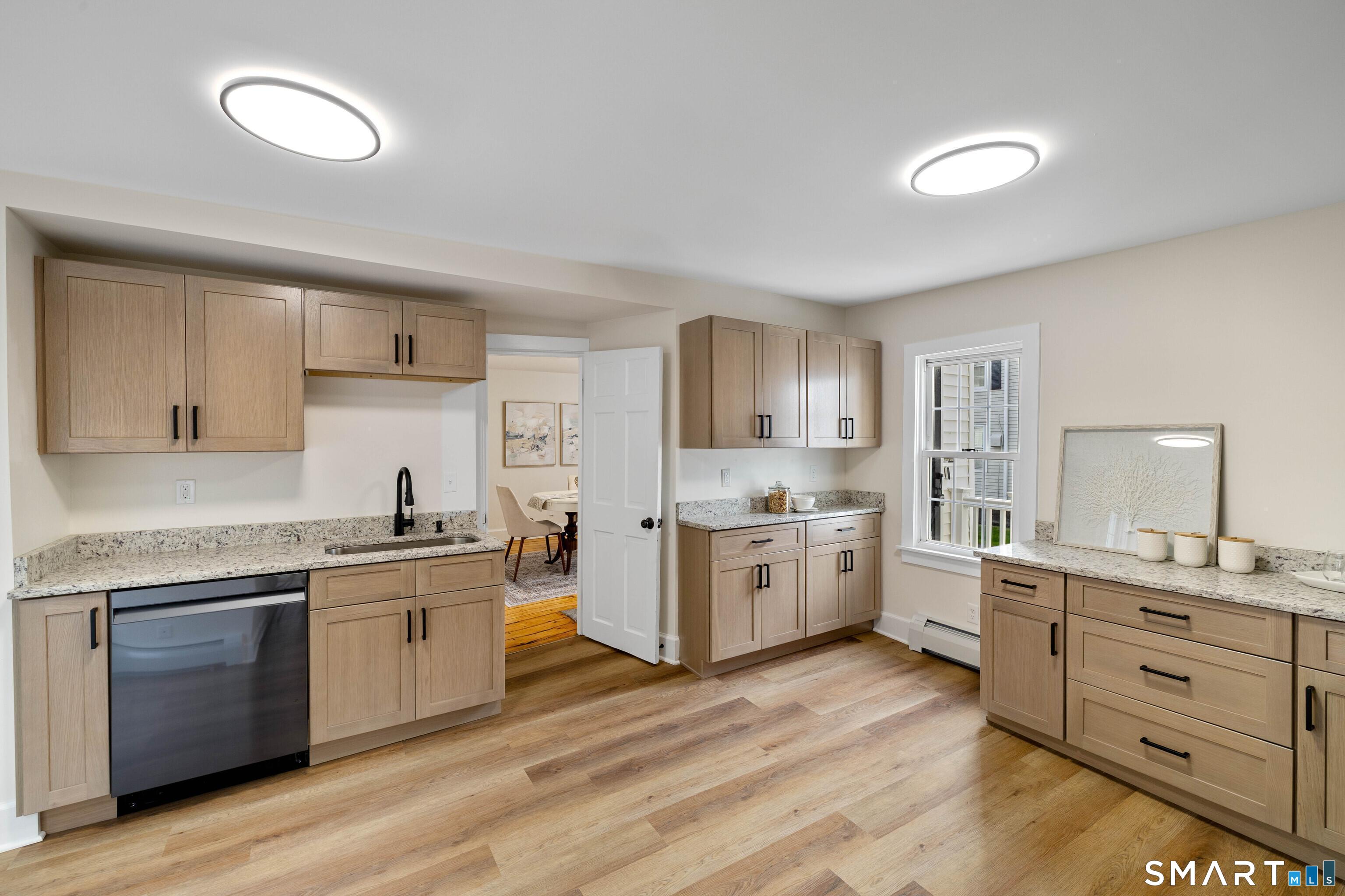 82 State Street Guilford CT 06437