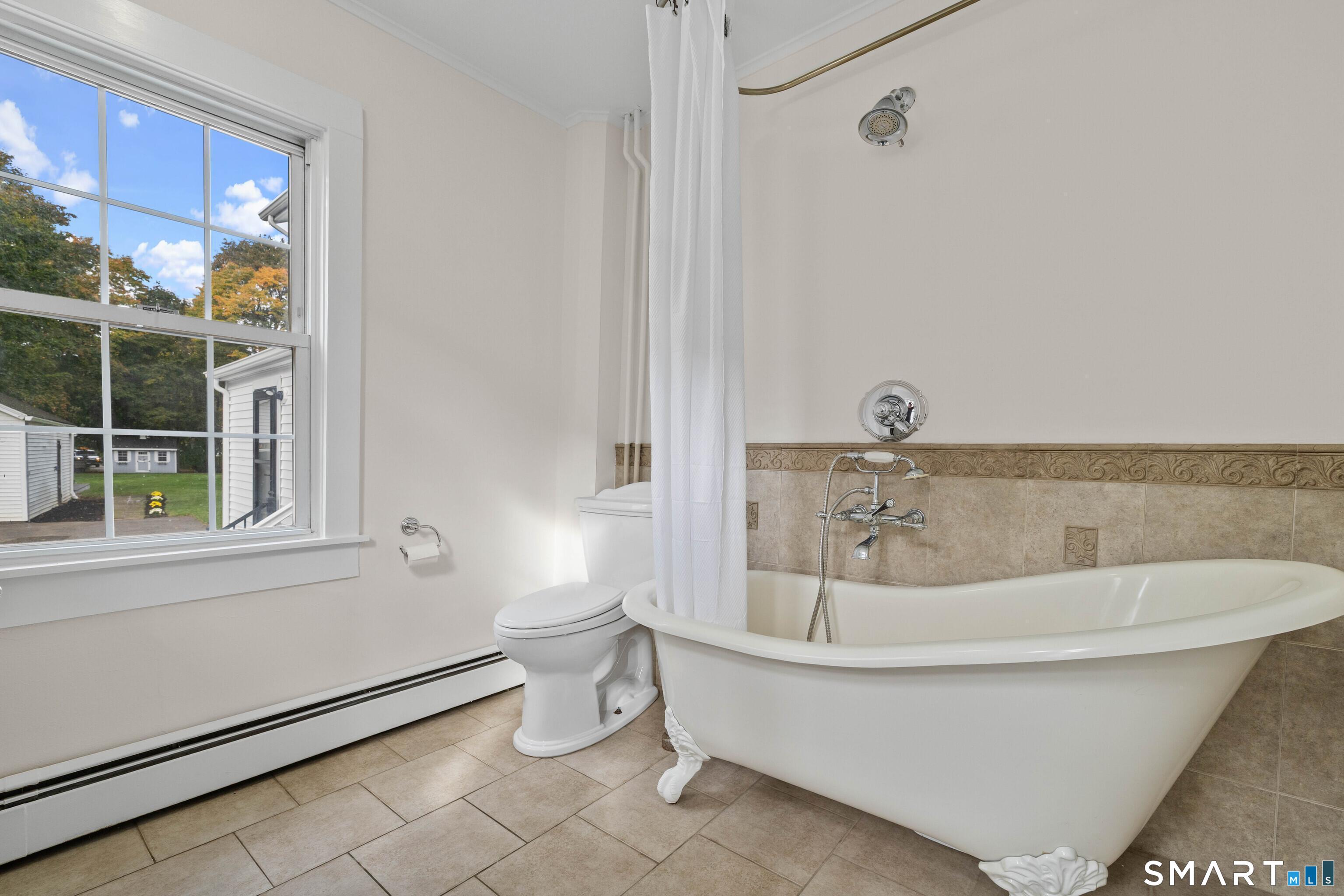 82 State Street Guilford CT 06437