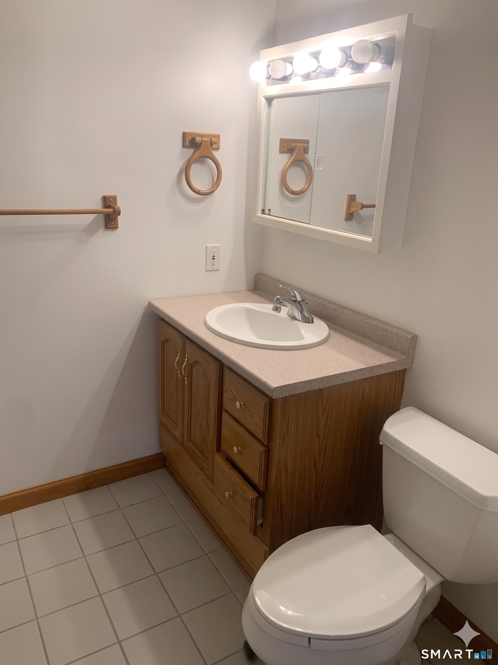 141 Union Street Manchester CT 06042