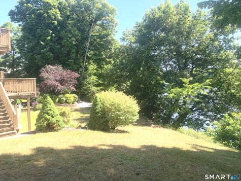 141 Union Street Manchester CT 06042