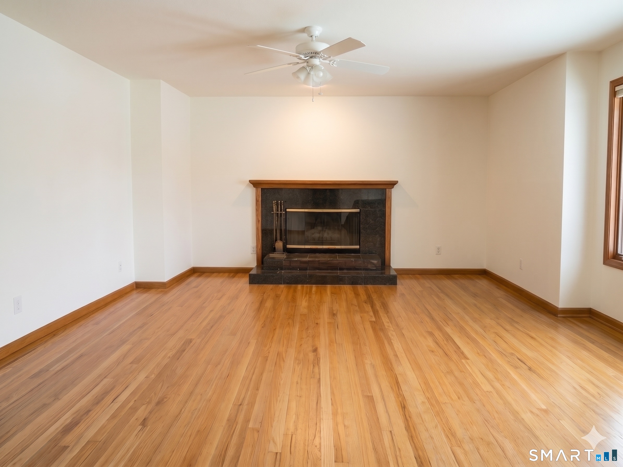 141 Union Street Manchester CT 06042