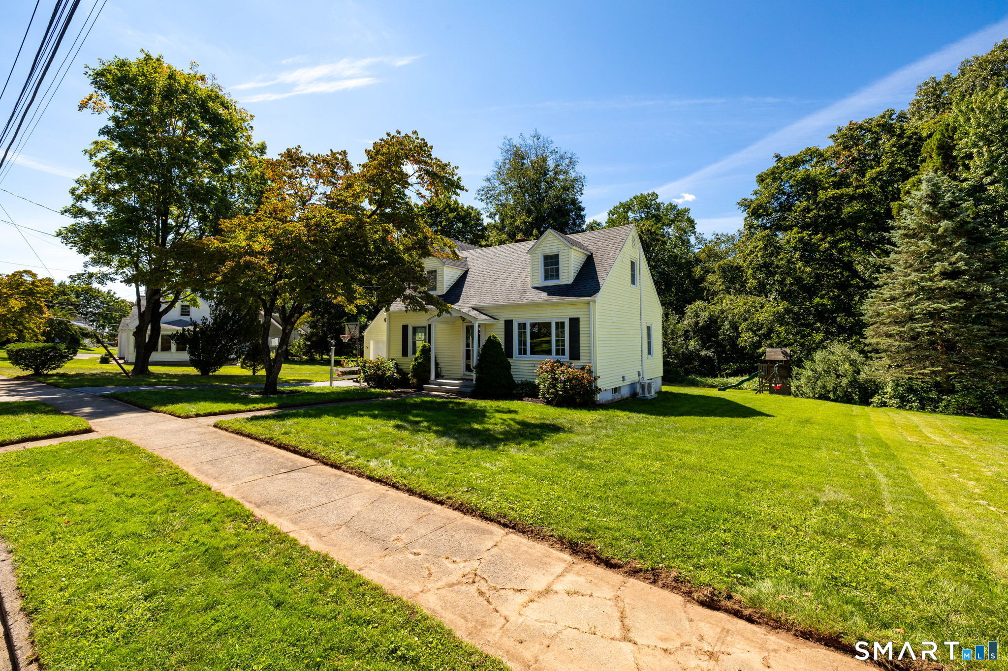 16 Dorrance Place Hamden CT 06518