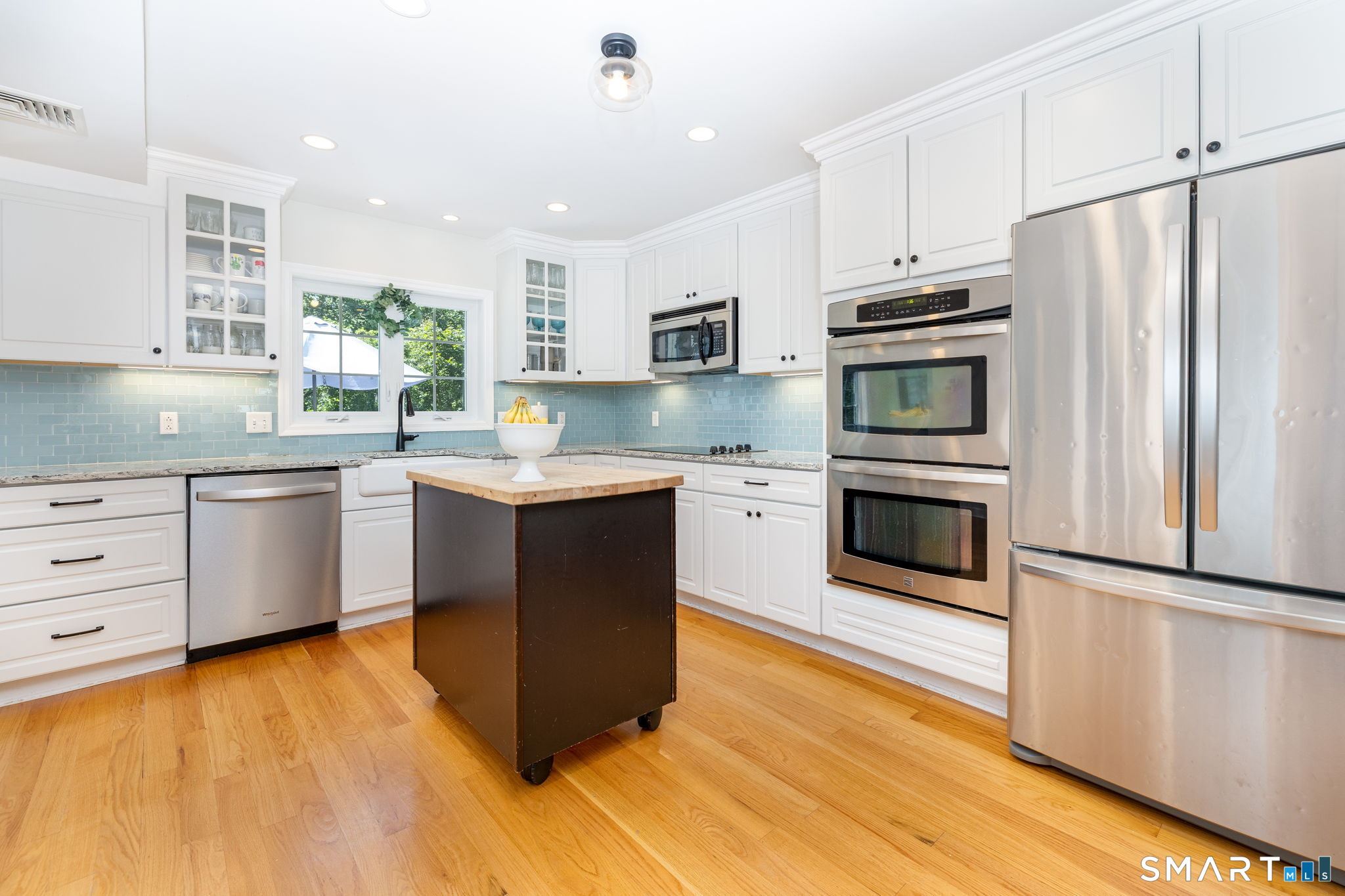 16 Dorrance Place Hamden CT 06518