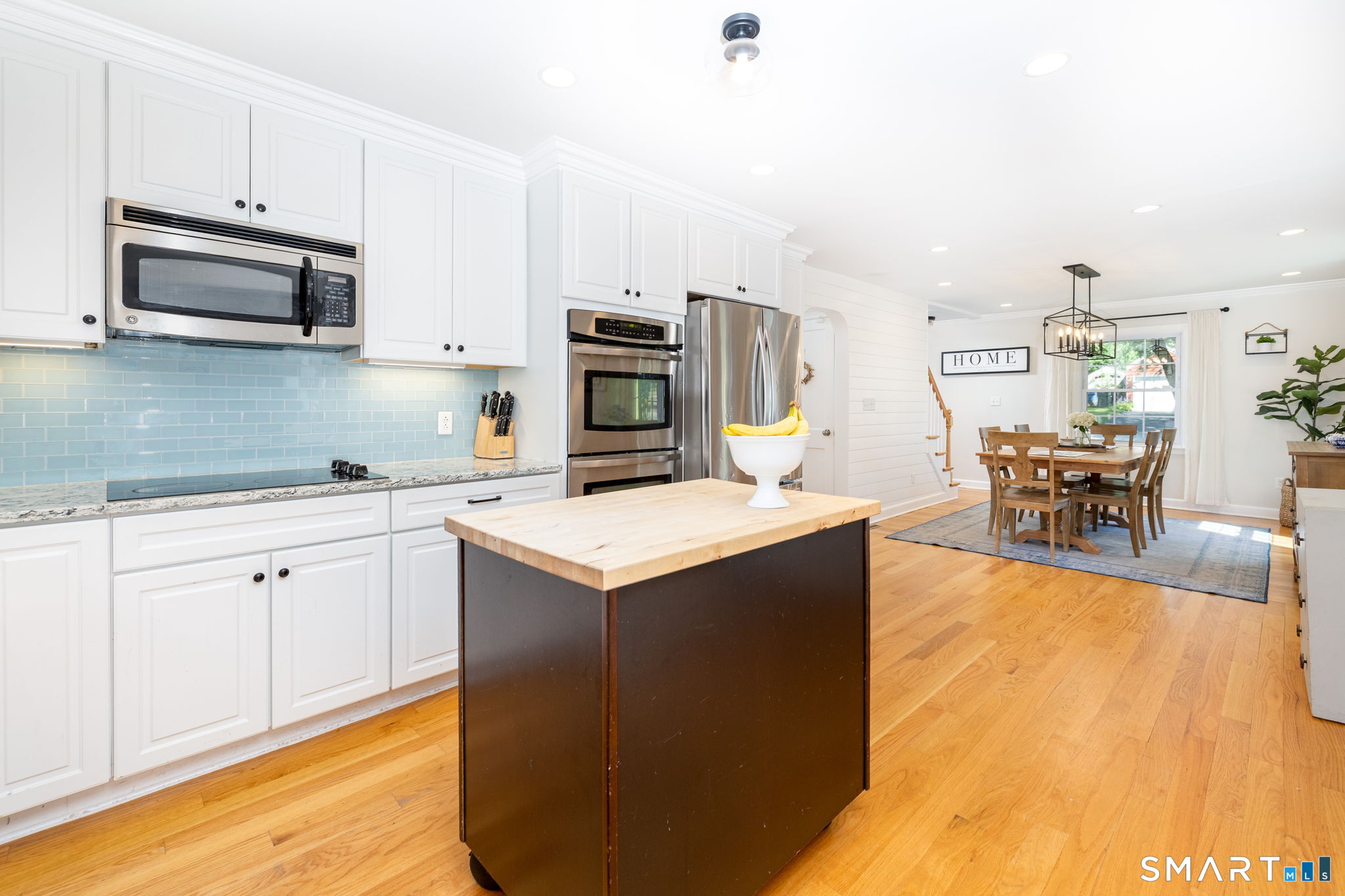 16 Dorrance Place Hamden CT 06518