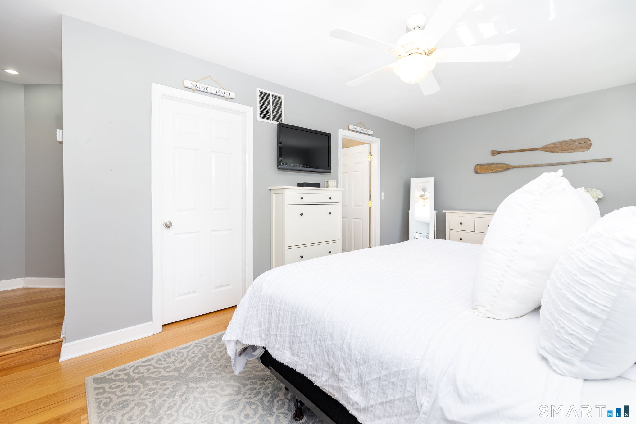 16 Dorrance Place Hamden CT 06518