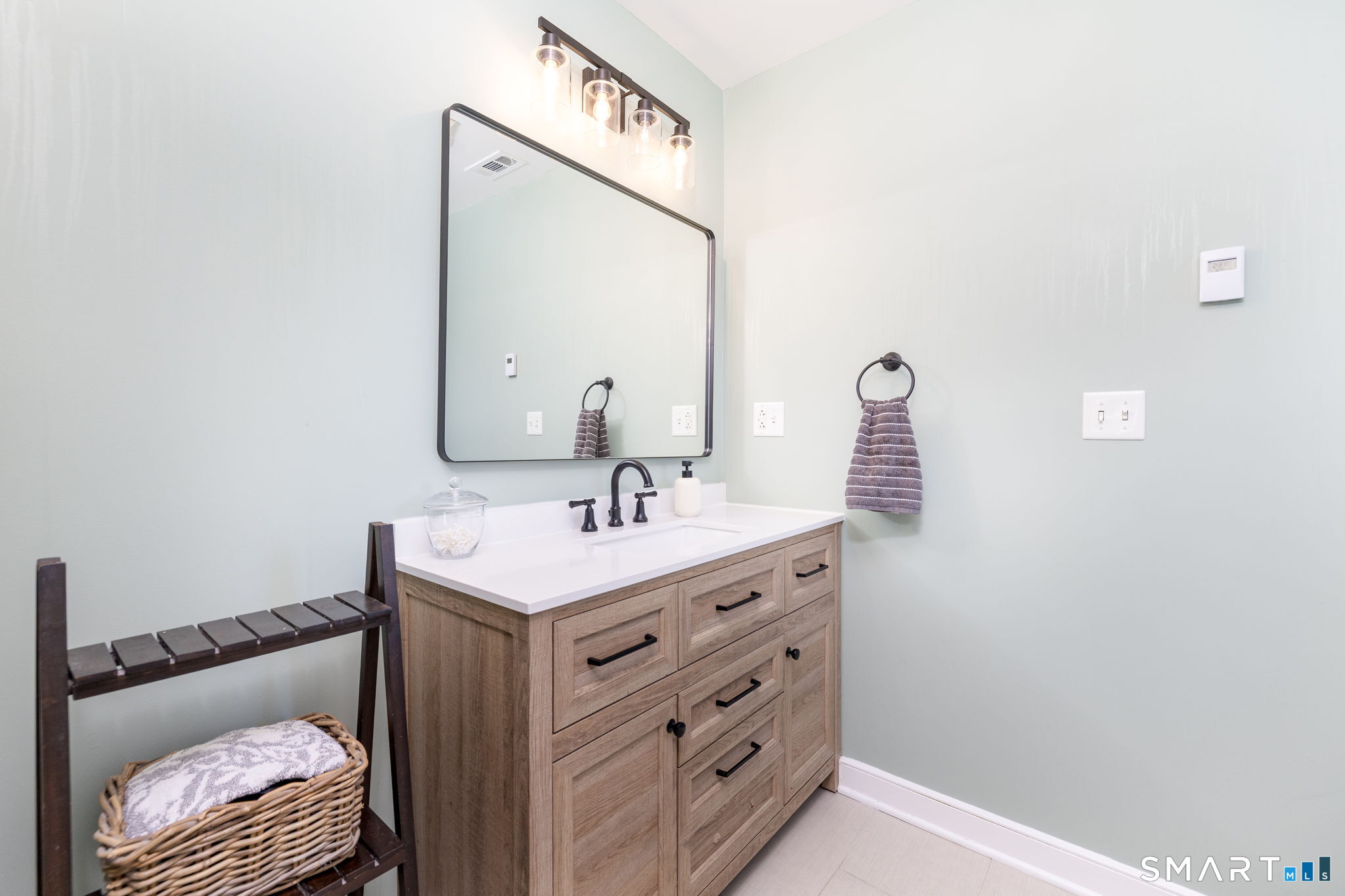 16 Dorrance Place Hamden CT 06518