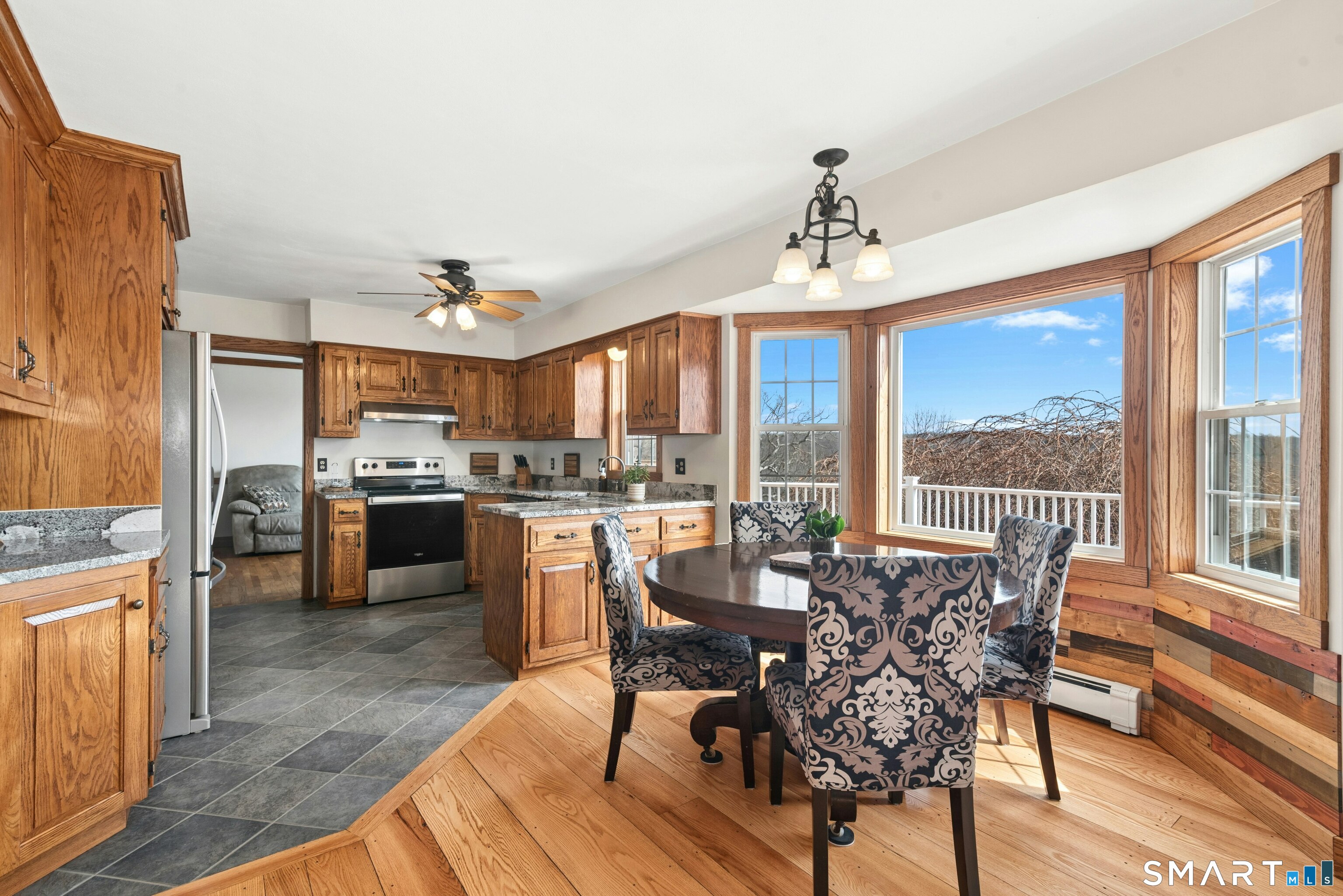 24 Reality Road Oxford CT 06478