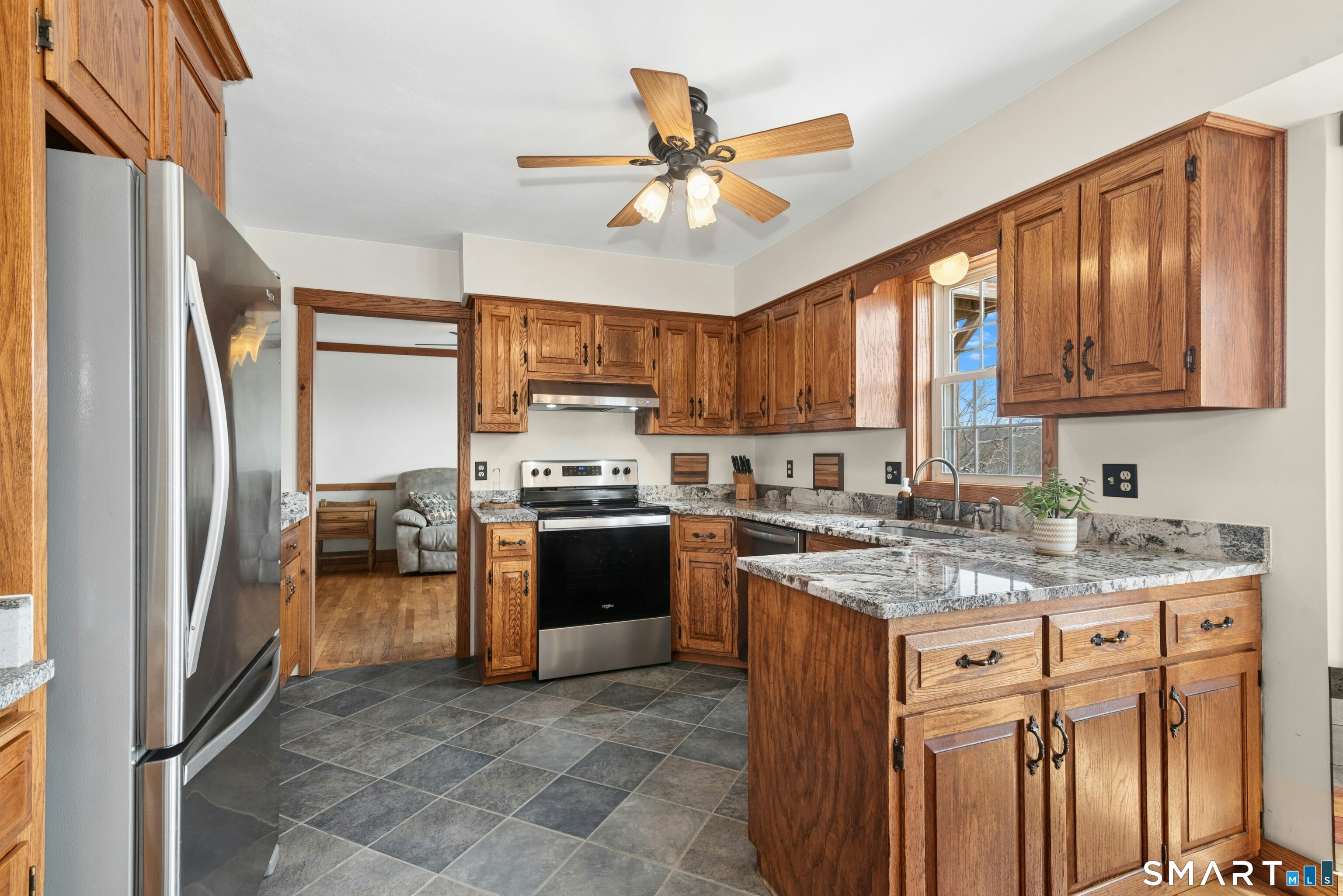 24 Reality Road Oxford CT 06478