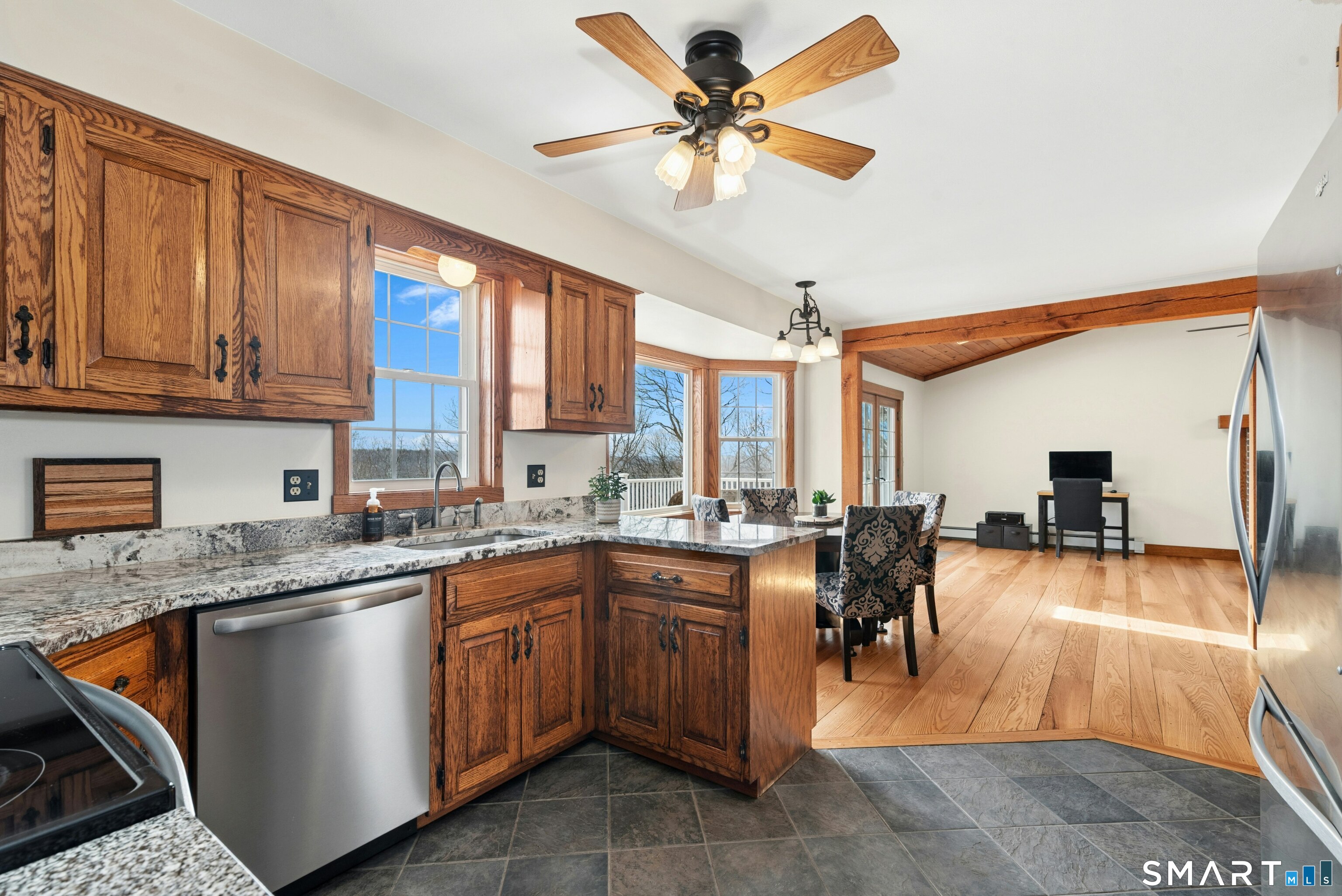 24 Reality Road Oxford CT 06478