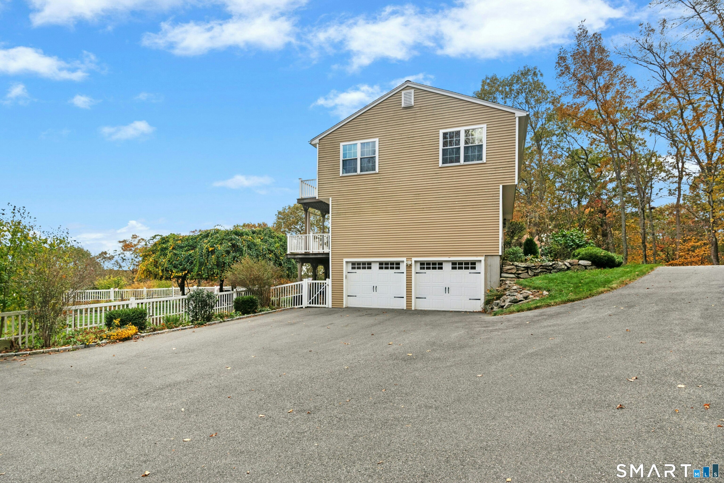 24 Reality Road Oxford CT 06478