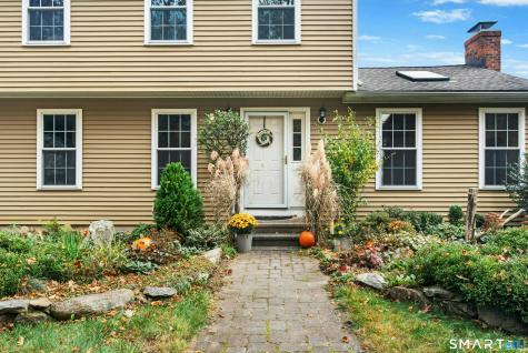 24 Reality Road Oxford CT 06478