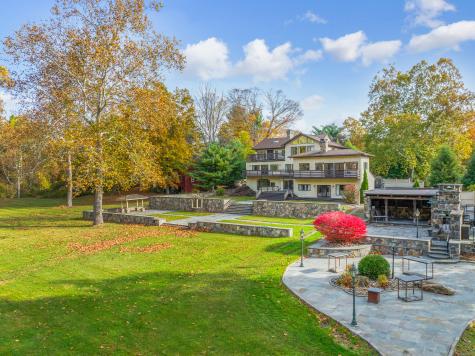 262 Lyons Plain Road Weston CT 06883