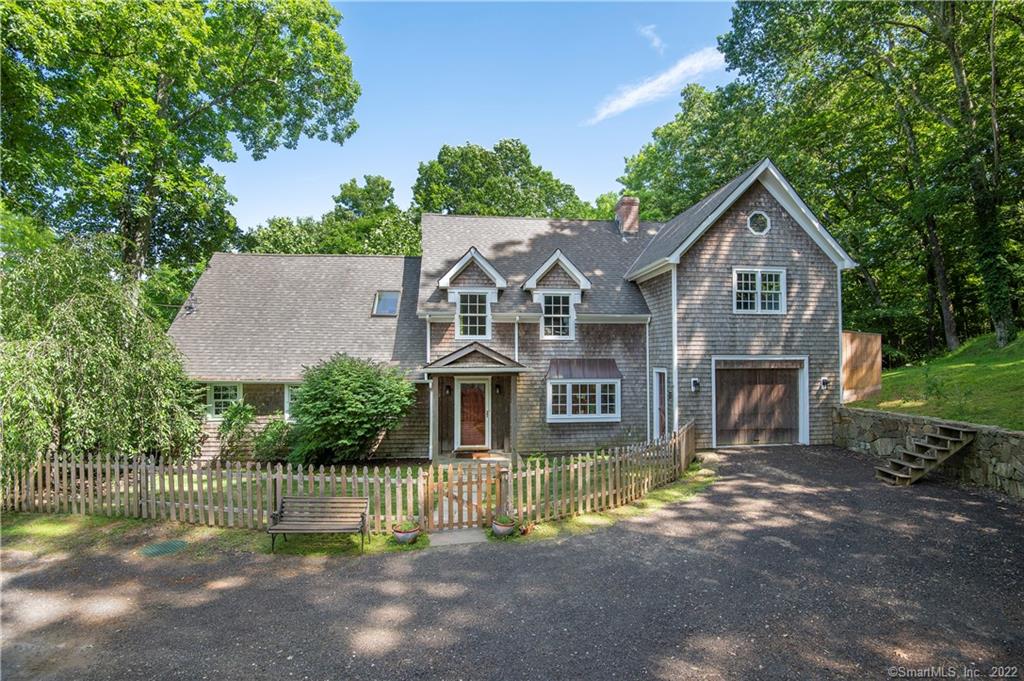 19 Griffin Hill Road Ridgefield CT 06877