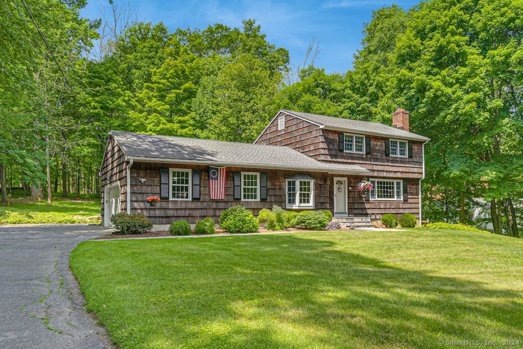 56 Flat Rock Drive Ridgefield CT 06877