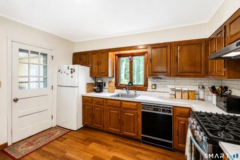 16 Overlook Drive Waterford CT 06385