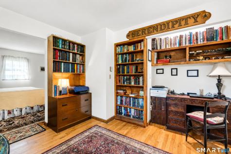 16 Overlook Drive Waterford CT 06385
