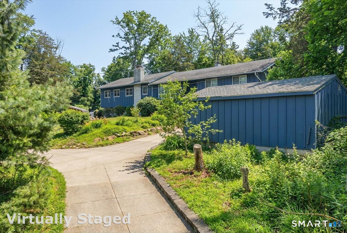 110 Butlertown Road Waterford CT 06385