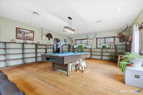 110 Butlertown Road Waterford CT 06385