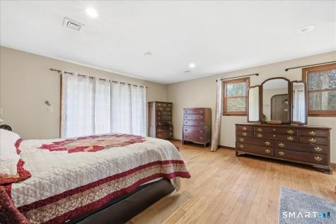 110 Butlertown Road Waterford CT 06385