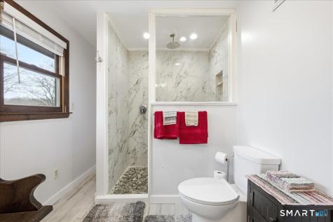 110 Butlertown Road Waterford CT 06385