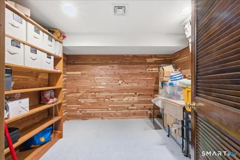 110 Butlertown Road Waterford CT 06385