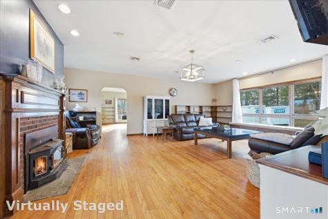 110 Butlertown Road Waterford CT 06385