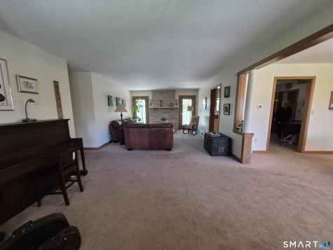 48 Marsh Road Willington CT 06279