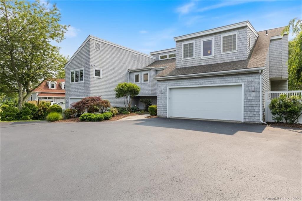 50 Niantic River Road Waterford CT 06385
