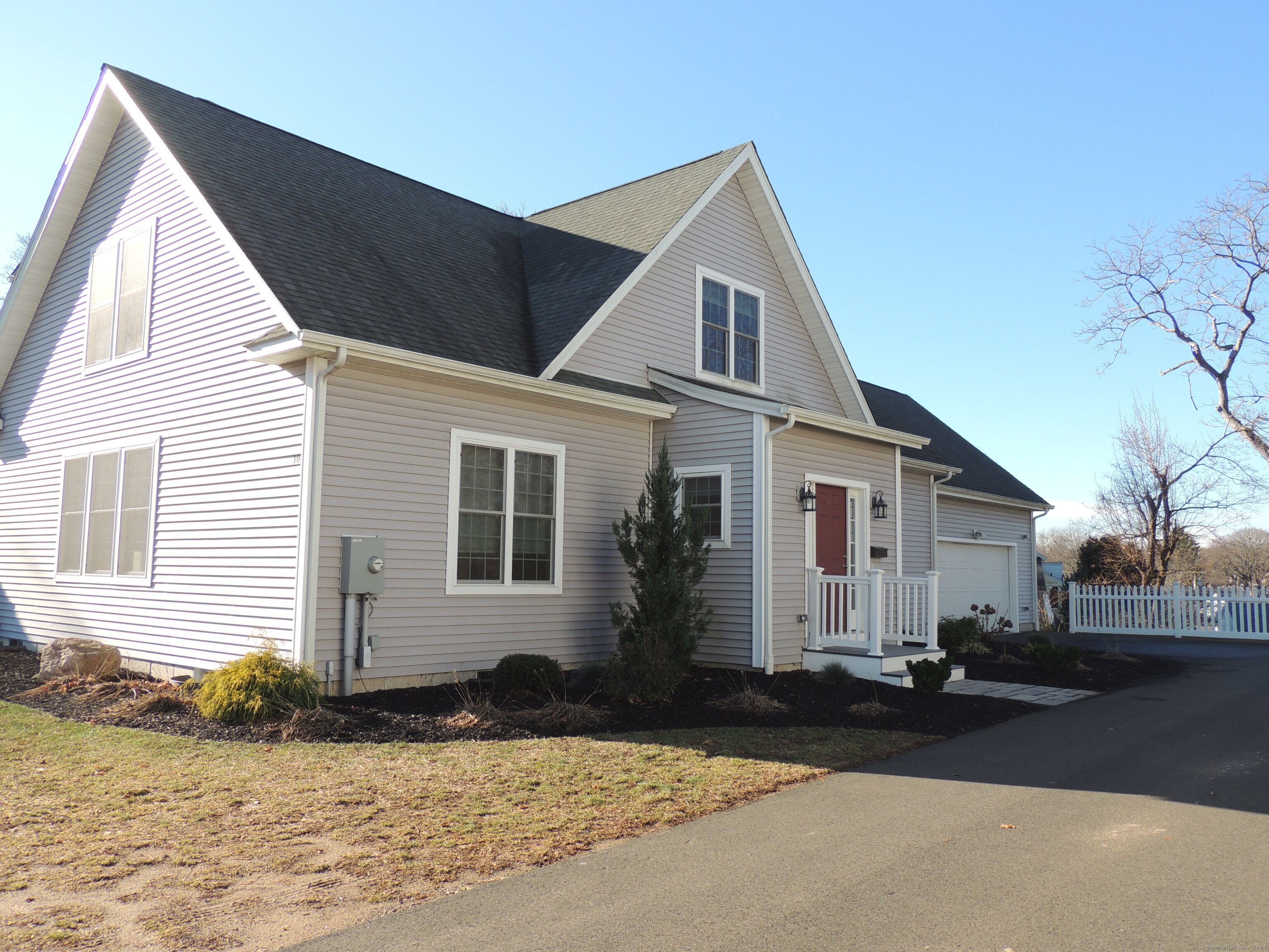 10 Cedar Street Branford CT 06405