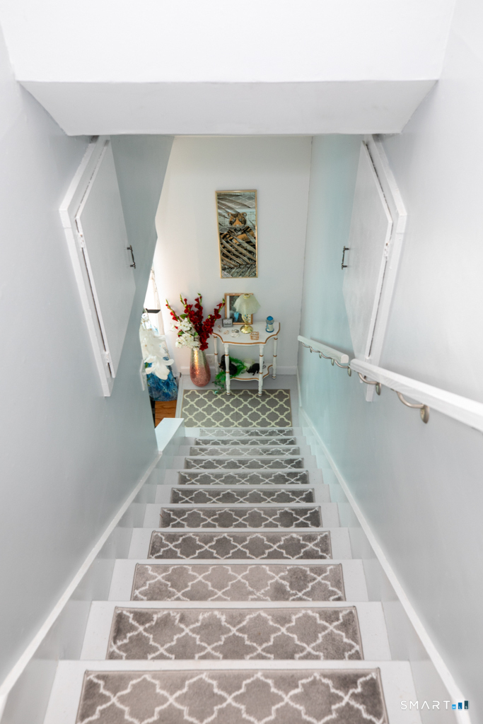 10 Beach Park Road Clinton CT 06413