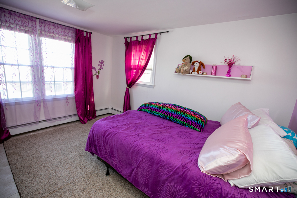 10 Beach Park Road Clinton CT 06413