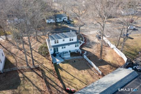10 Beach Park Road Clinton CT 06413