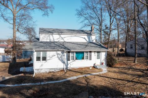 10 Beach Park Road Clinton CT 06413