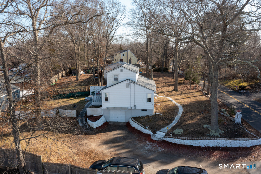 10 Beach Park Road Clinton CT 06413
