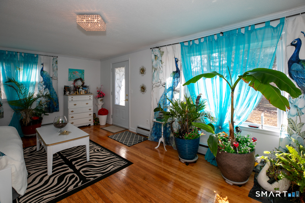 10 Beach Park Road Clinton CT 06413
