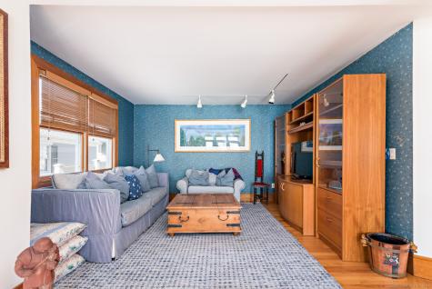 12 Water Street Stonington CT 06378