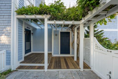 12 Water Street Stonington CT 06378