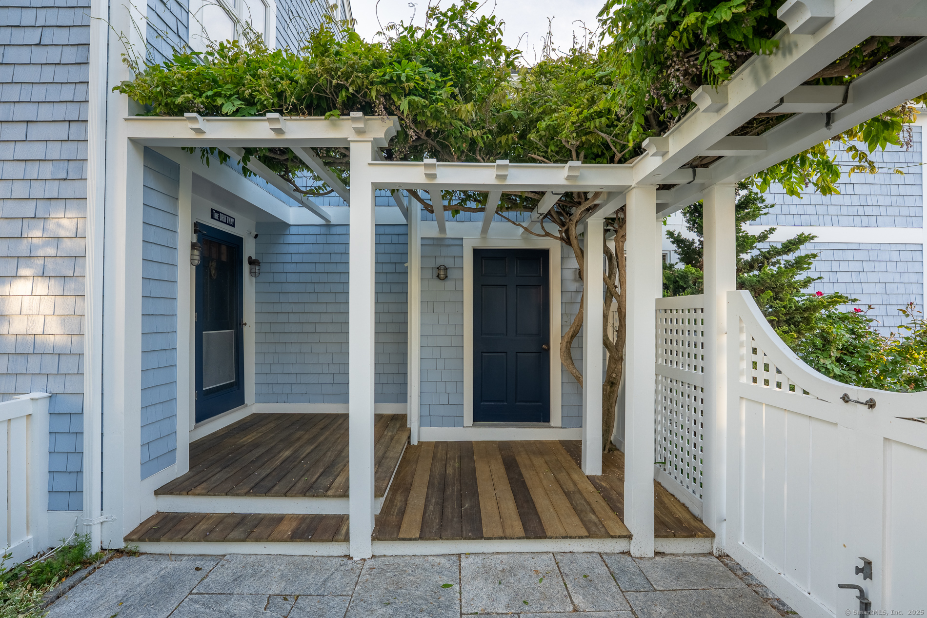 12 Water Street Stonington CT 06378