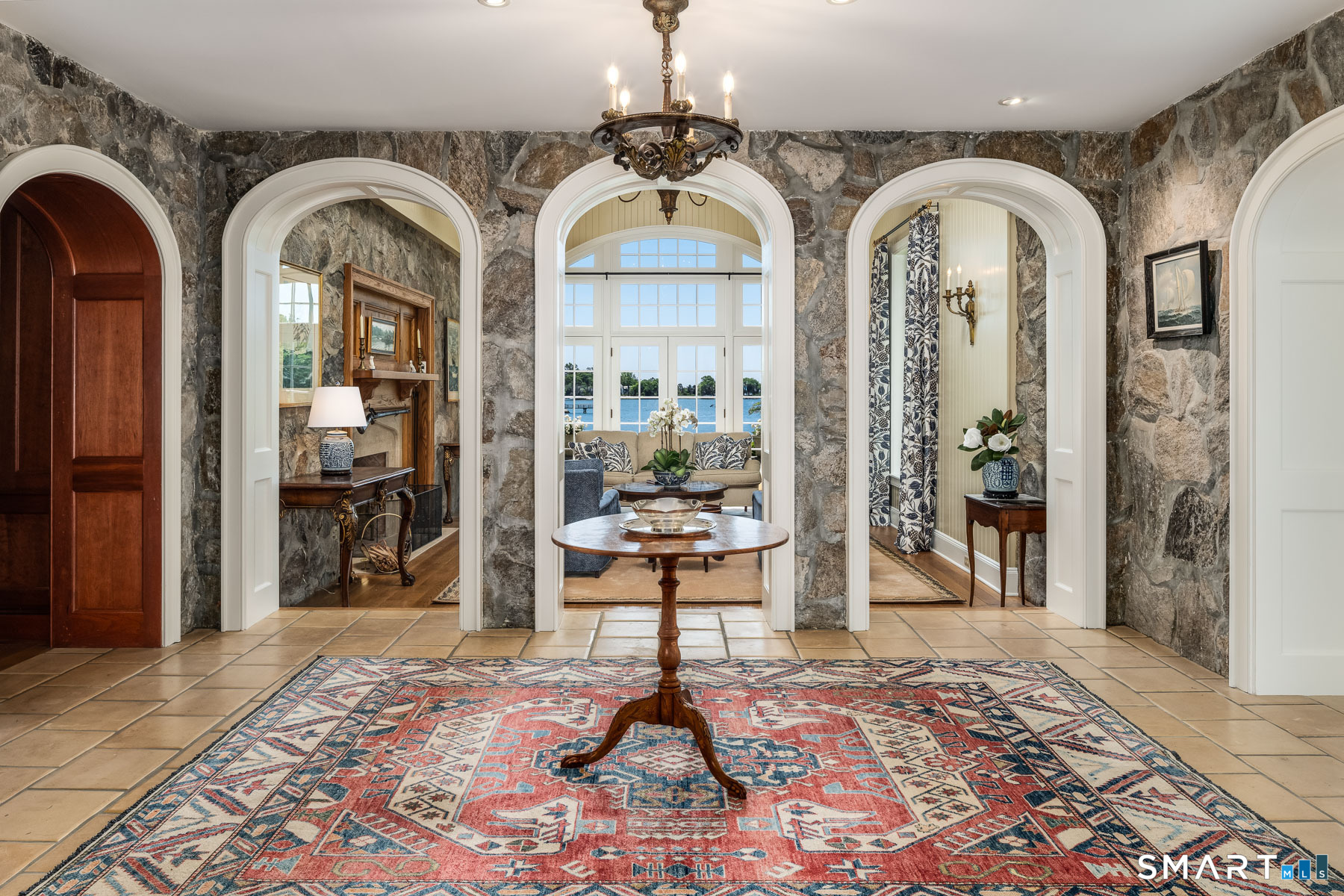 82 Arrowhead Way Darien CT 06820