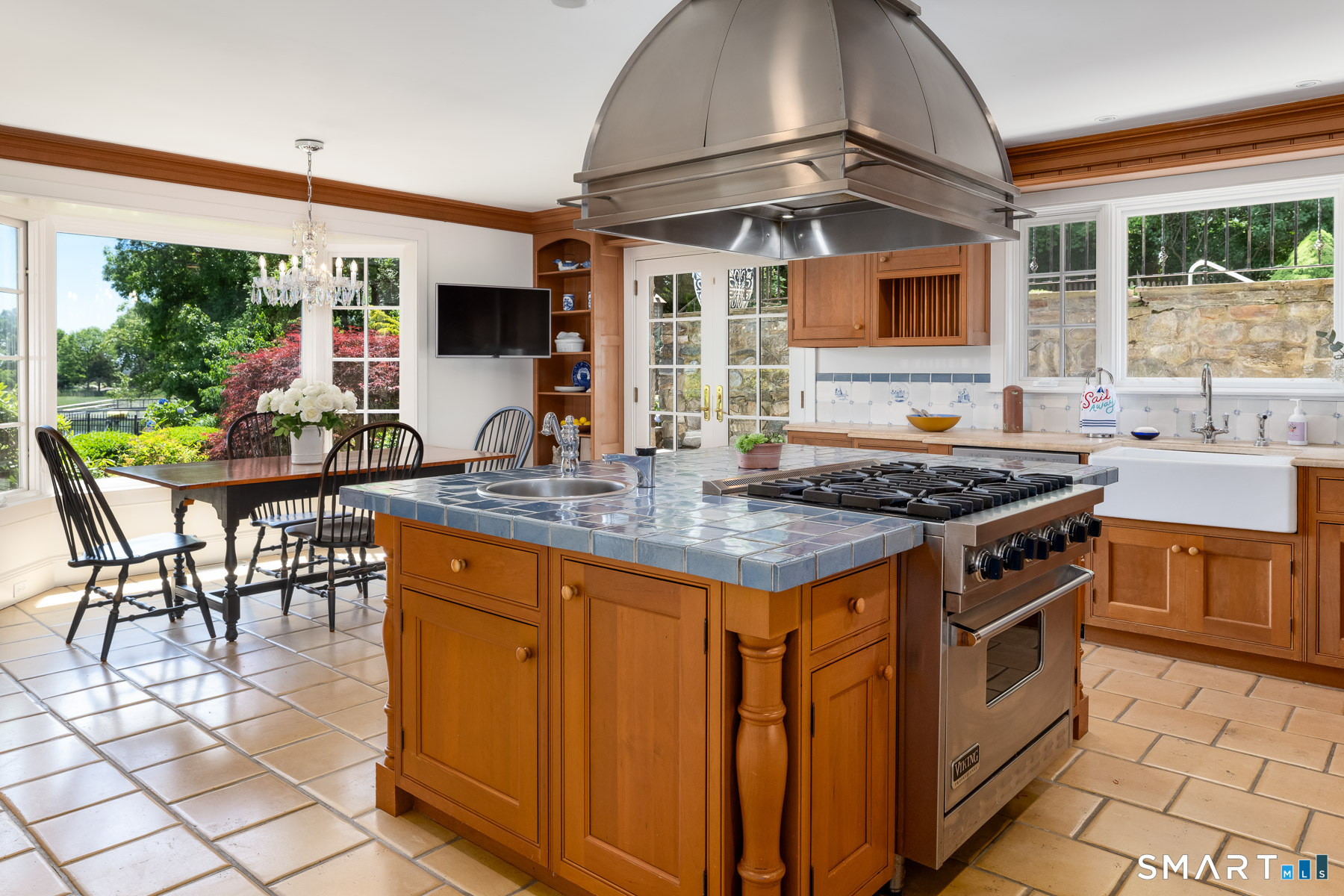 82 Arrowhead Way Darien CT 06820