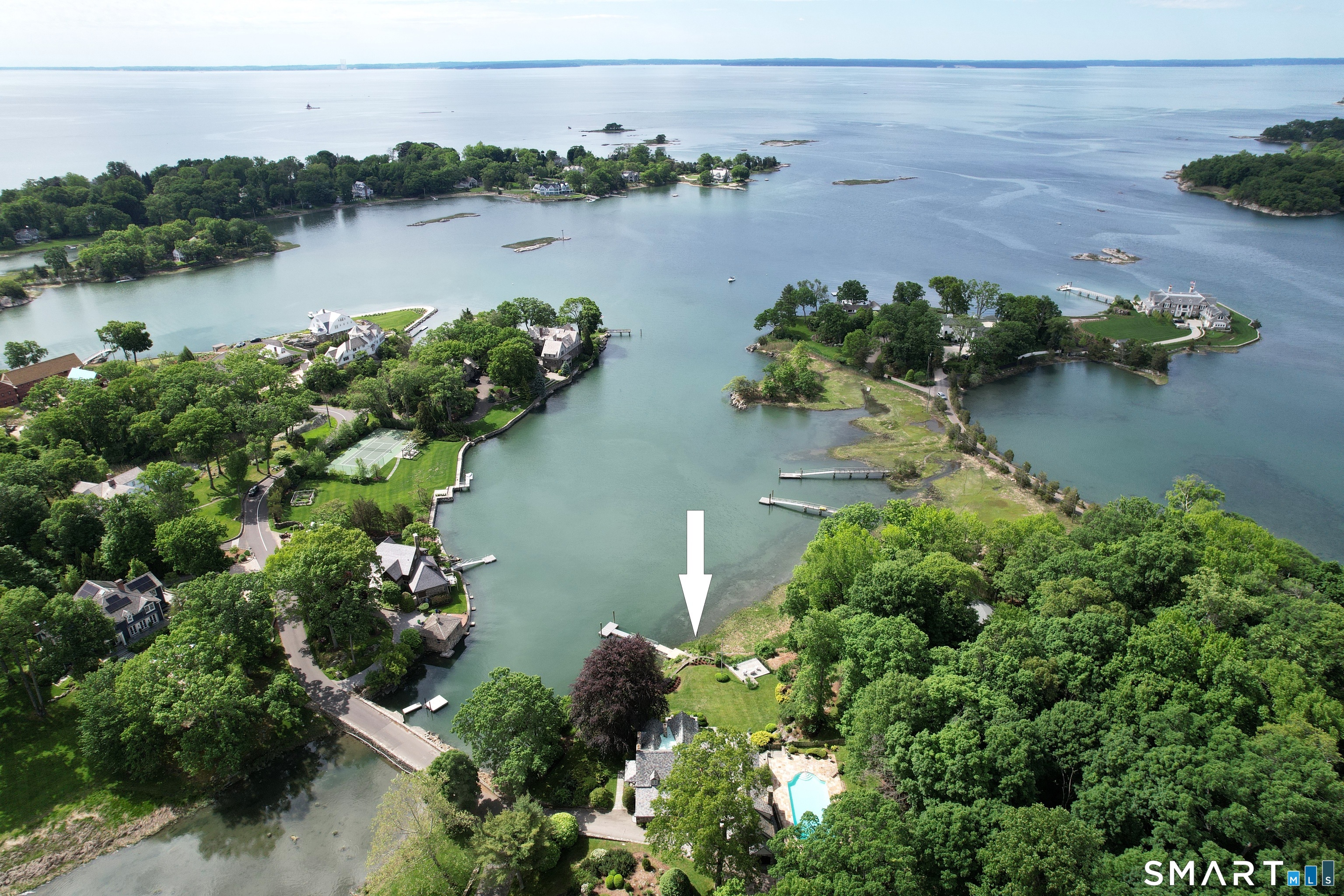 82 Arrowhead Way Darien CT 06820