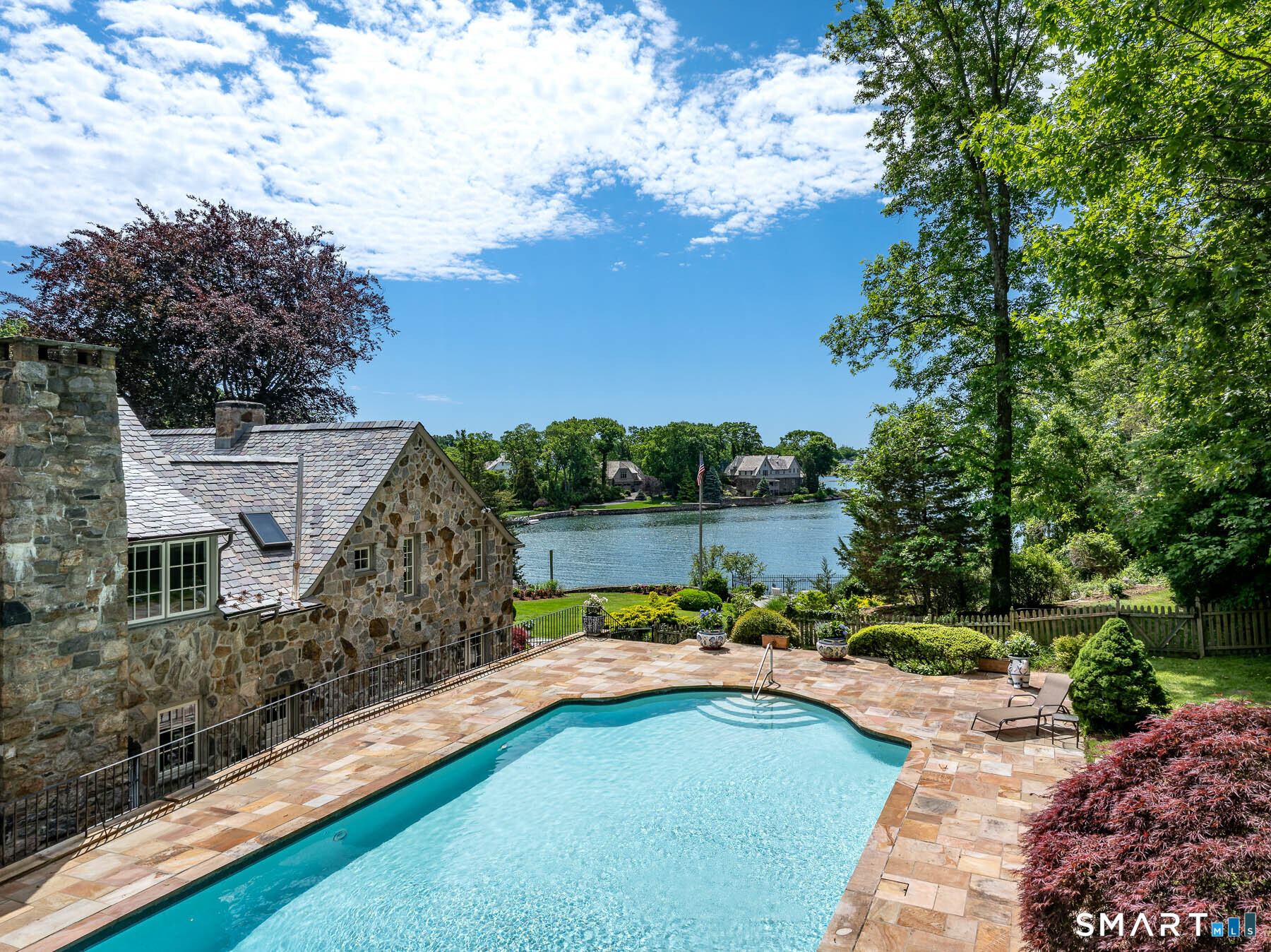 82 Arrowhead Way Darien CT 06820