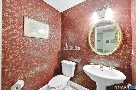 4 Harrison Drive Cromwell CT 06416