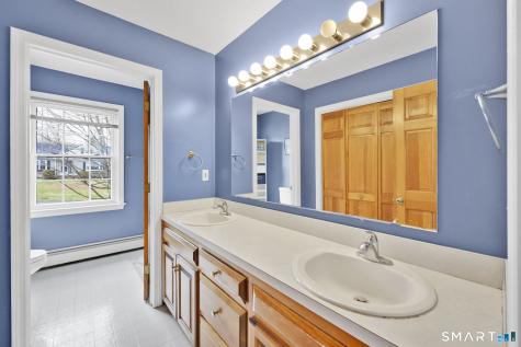 4 Harrison Drive Cromwell CT 06416