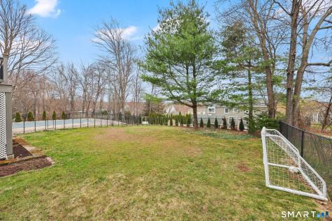 4 Harrison Drive Cromwell CT 06416