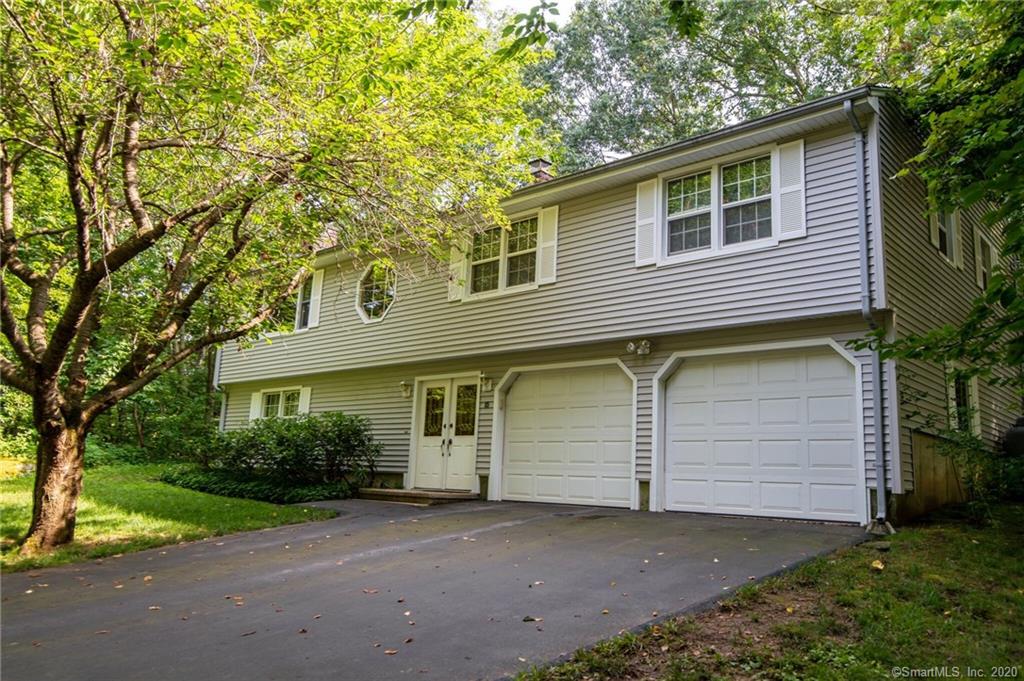 65 Barnshed Lane Guilford CT 06437