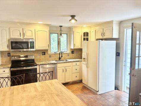 68 Princeton Street Manchester CT 06042
